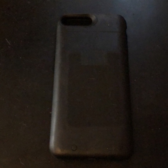 iPhone 7 Plus Mophie Battery Case - Picture 2 of 2